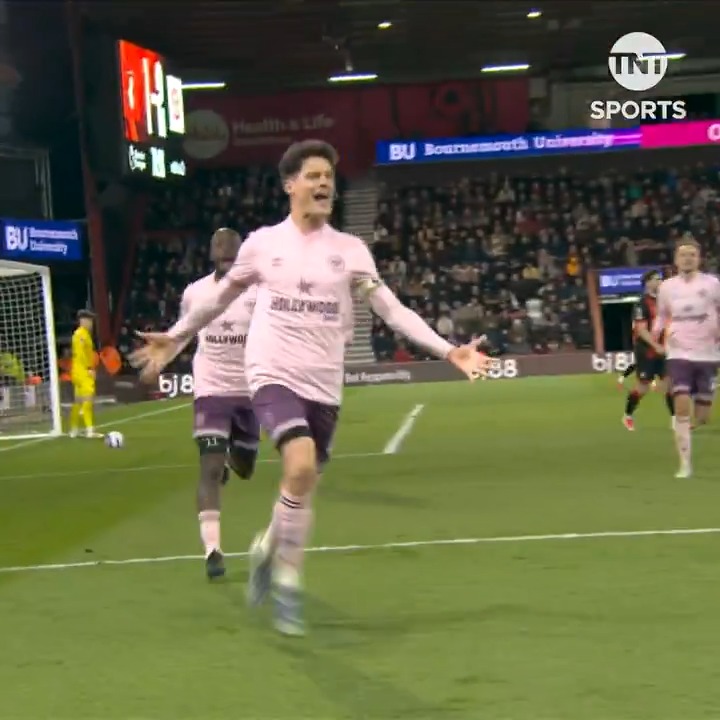 Christian Nørgaard is a menace during set-piece deliveries 🎯