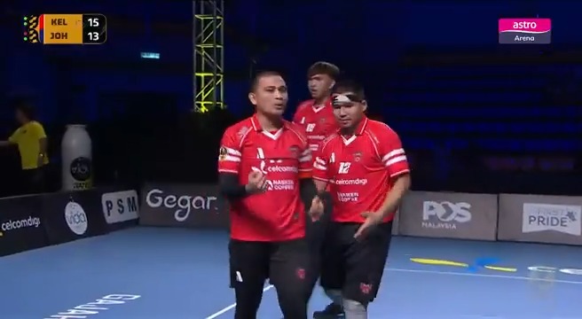 Walaupun ketinggalan 10-13 , Kelantan Warriors tidak berputus asa untuk bangkit mengutip 5 mata berturut-turut untuk memenangi set pertama Saksikan aksi STL2025 secara langsung di Astro Arena saluran 801 & Sooka Malaysia #IniMilikKita #STL2025 #CelcomDigiSTL