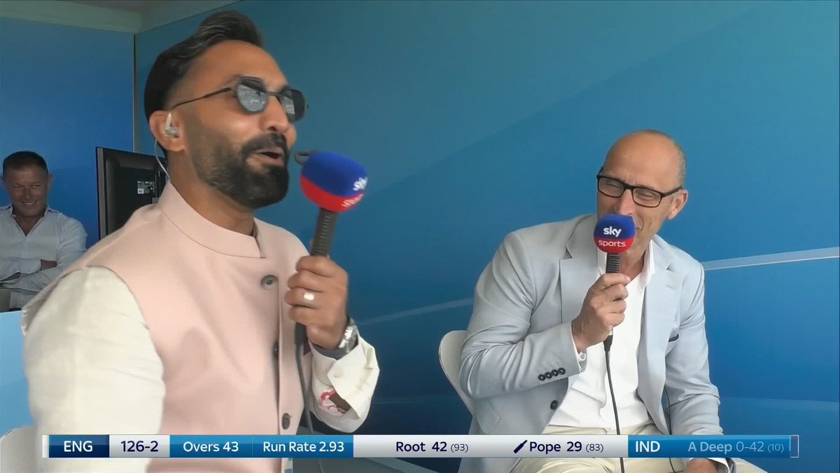 Athers reminds Nasser and DK of their dropped catches at Lord's! 😂