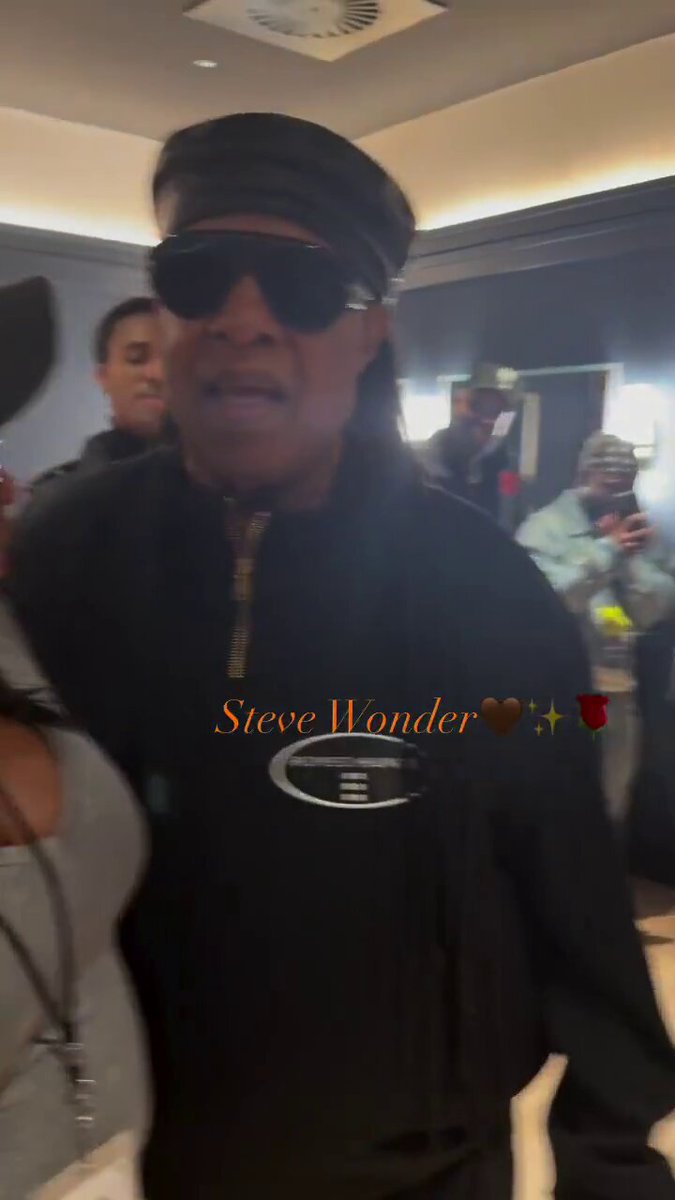 stevie’s tone is BUTTER! you can tell mary and her sister been singing this song since they were little girls. she loves her some stevie 🫶🏾
