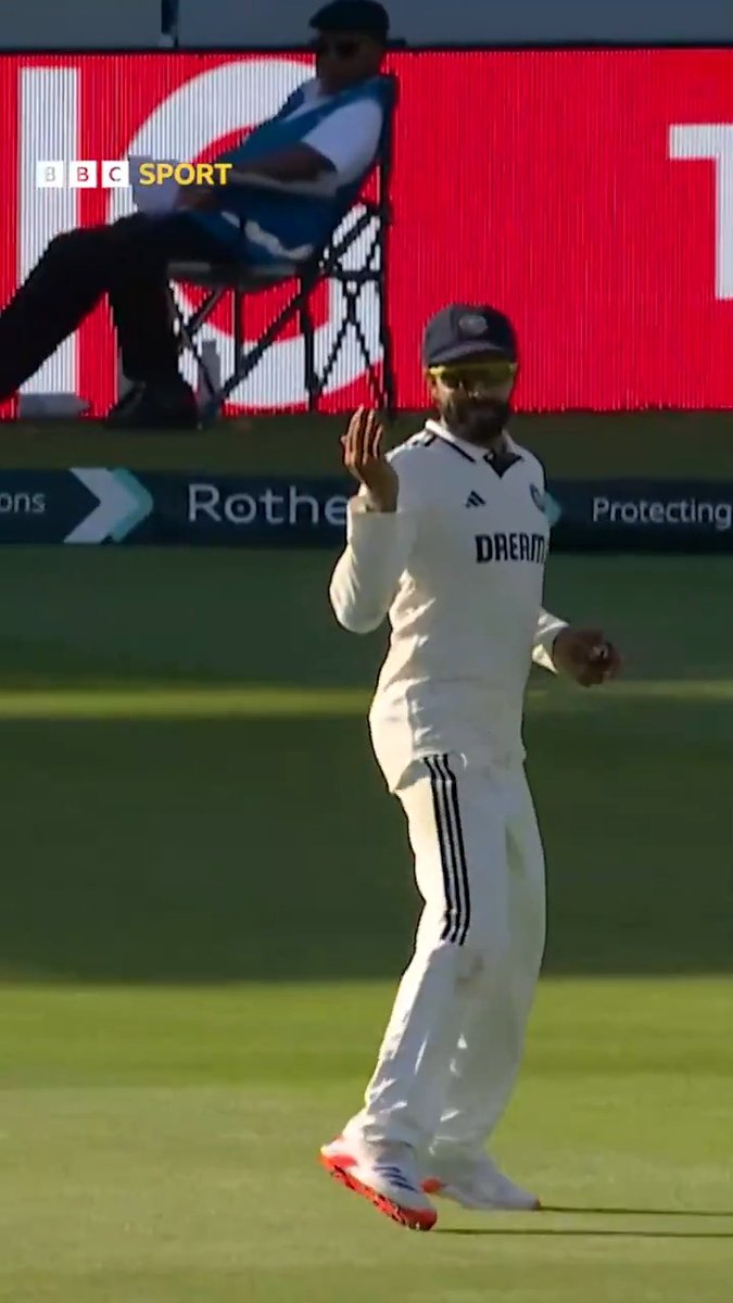 Joe Root finishes the day on 99 not out. Jadeja was really trying to tempt him into trying for that one extra run...