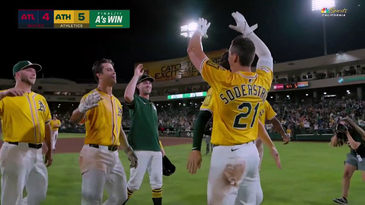 SODERSTROM WALKS IT OFF 🙌