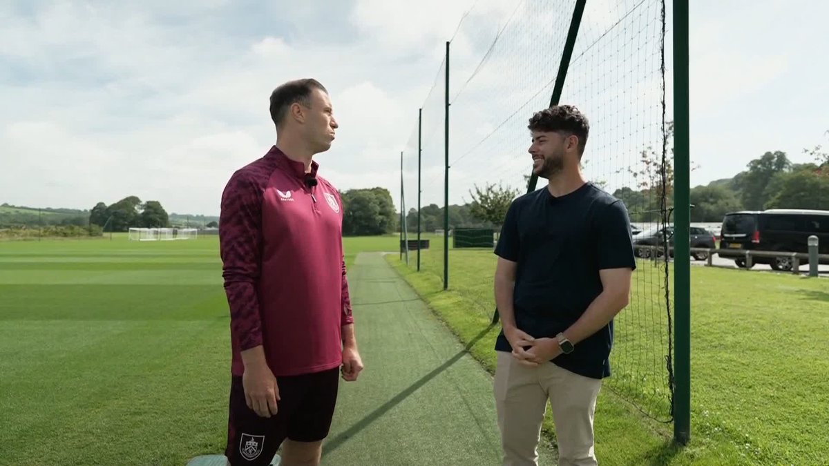 "To be in the Premier league is where everyone wants to be..." Burnley’s Ashley Barnes urges his team to fight hard in the Premier League next season 💪