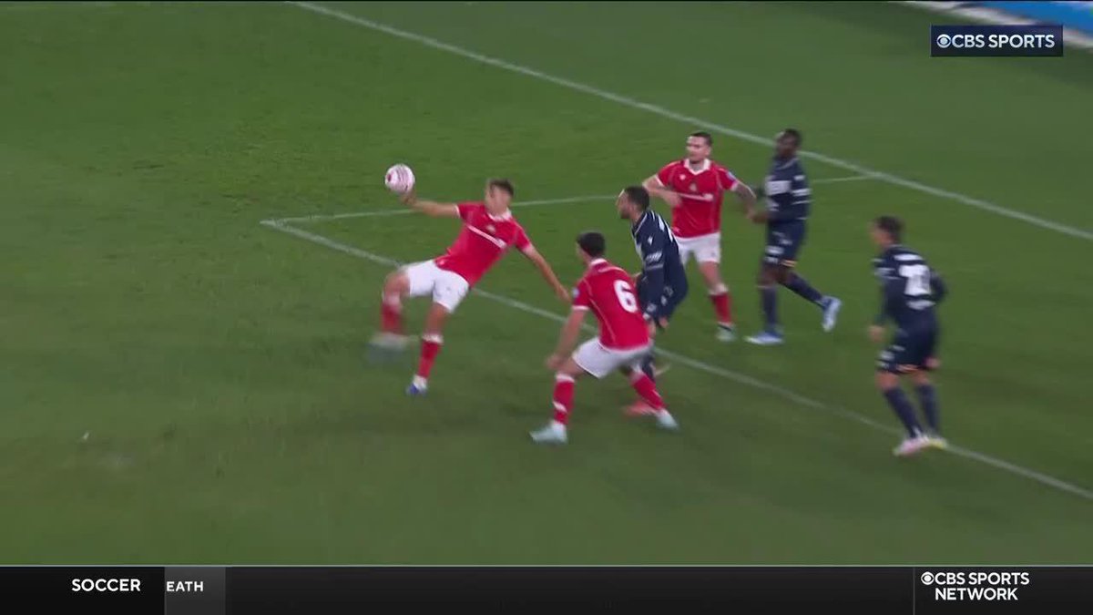 What a goal this would have been from Wrexham's Max Cleworth 😅🚴