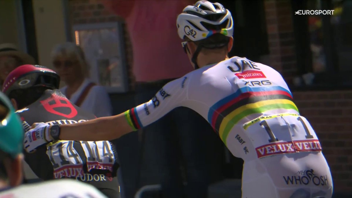 Primary school jokes in #TDF2025