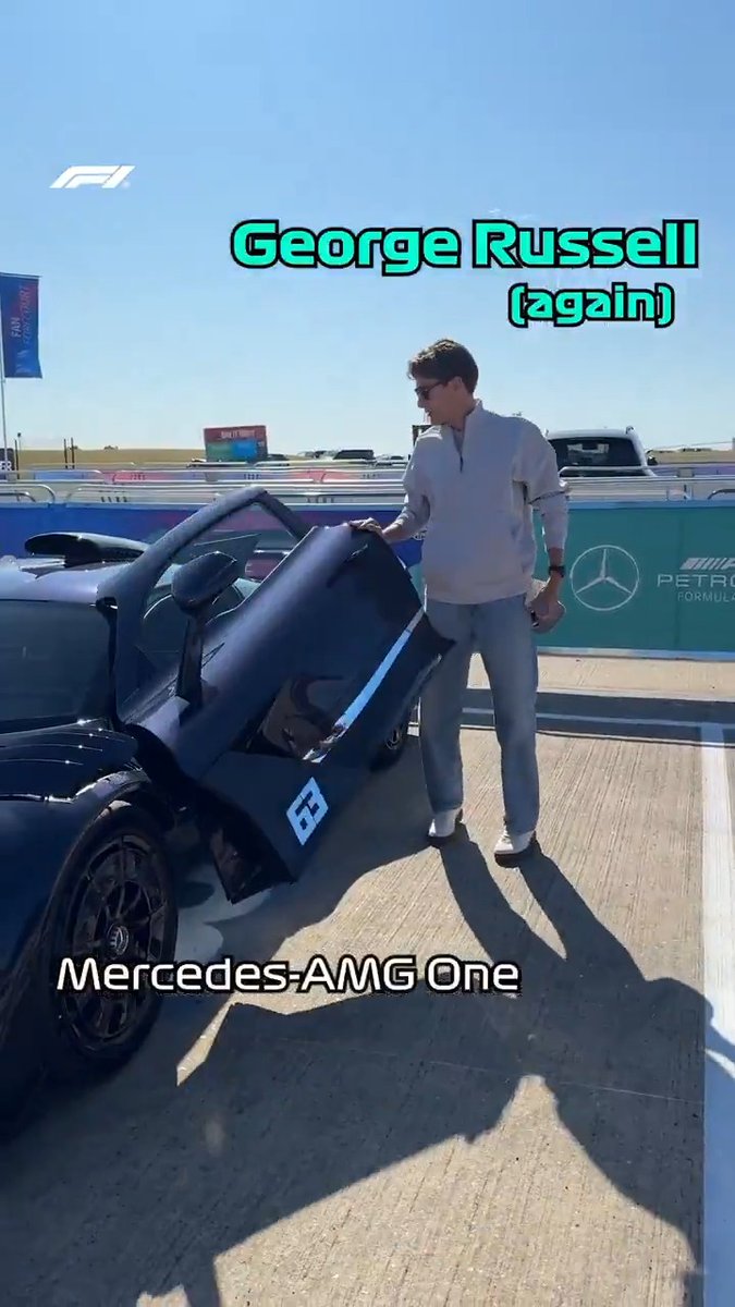 Turning up to the British Grand Prix ๐ Here's what some of our stars drove into the track... ๐๐ #F1 #BritishGP