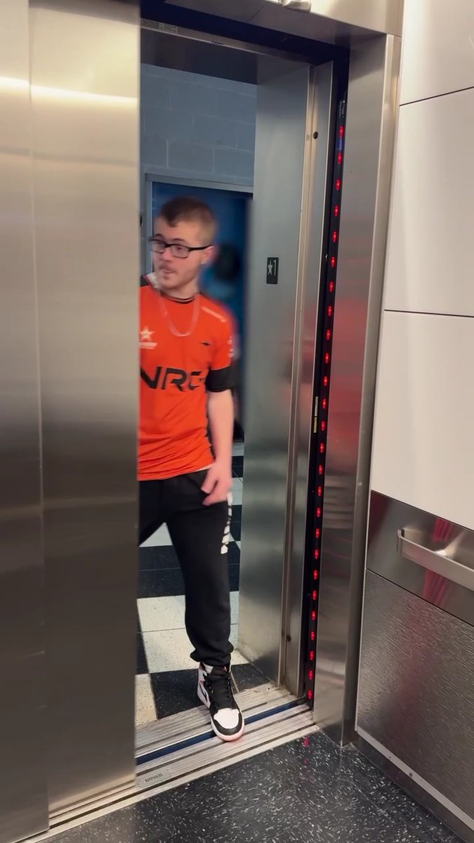 let me just, sliiiiide in here