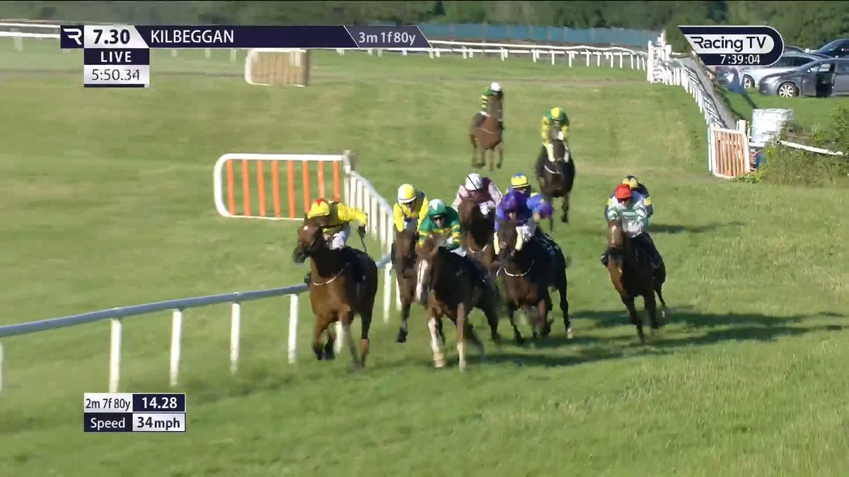 Jerry enjoyed that one! Amirite wins the €100,000 Mullingar Midlands National Handicap Chase Kilbeggan Races, going one better than in this event 12 months ago! 🏆
