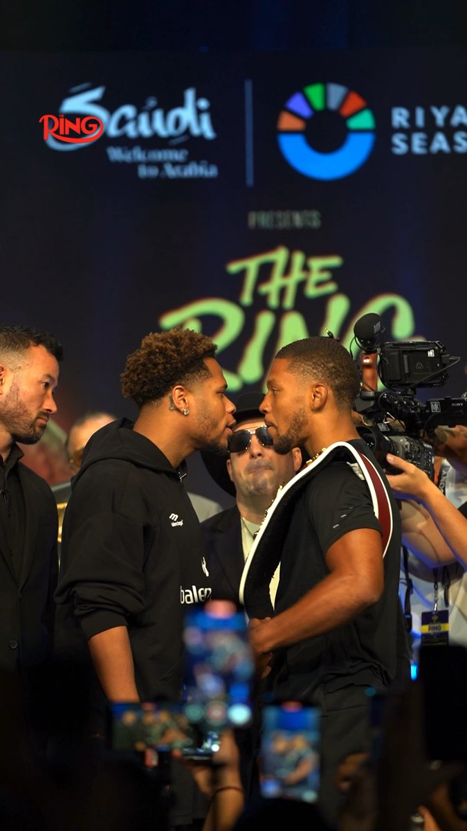 Devin Haney and Brian Norman Jr exchange shoves as they come face-to-face again ‼️ Ring IV live on DAZN l Nov 22nd in Riyadh 🥊