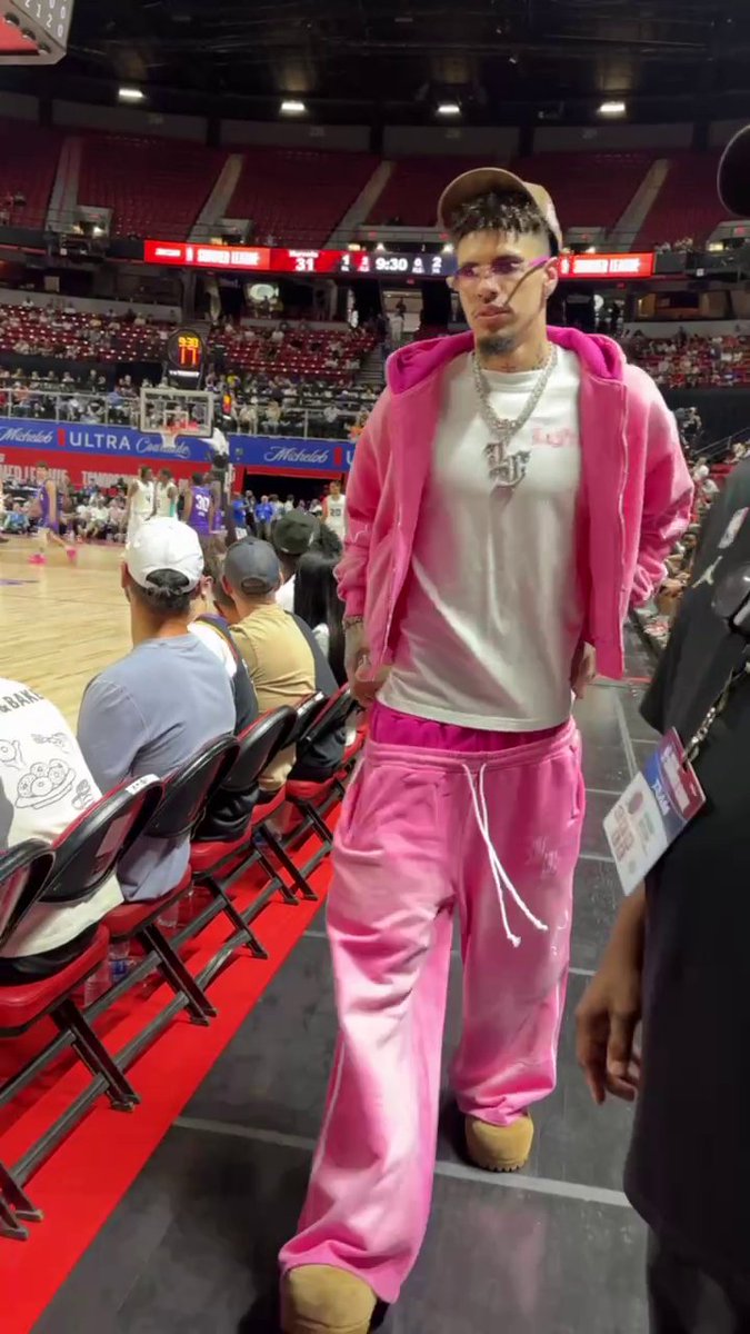 LaMelo in the house for Hornets summer league hoops 🔥 📺: ESPN/ESPN+