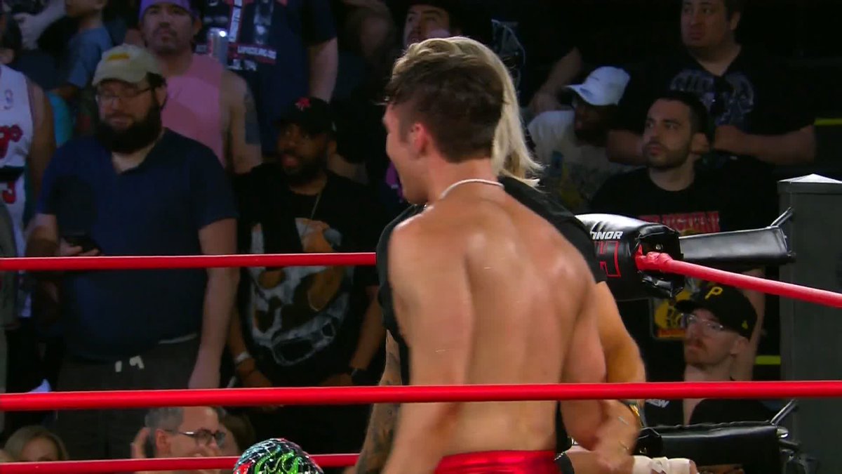 CHRISTIAN CAGE RETURNED TO RING OF HONOR FOR THE FIRST TIME SINCE 2006. Just to support his son Nick Wayne and celebrate with his family. 😭