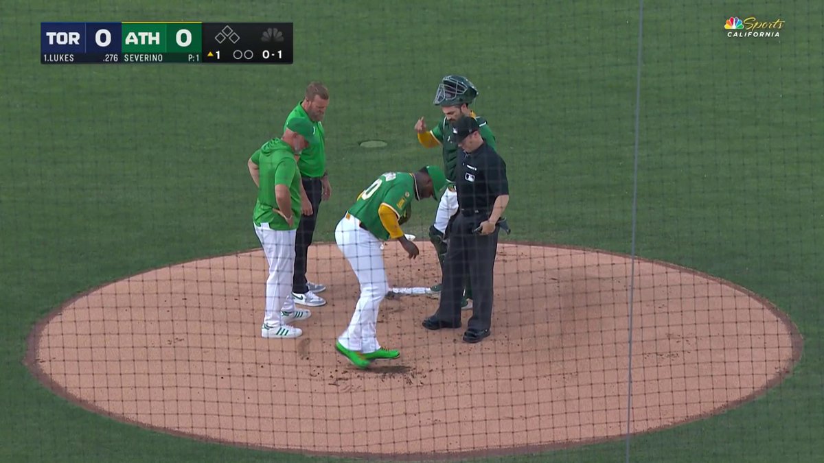 Sevy having some issues with the mound 🤷‍♂️