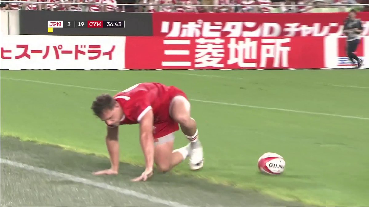 💥 Josh Adams 🤝 Kieran Hardy 💪 #WelshRugby #JPNvWAL