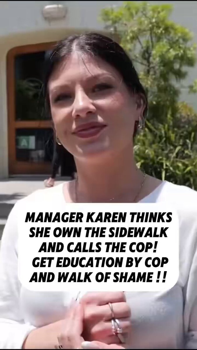 And yet again "I don't want to be filmed " so I'll walk up in front of the camera and talk nonsense 🙄
