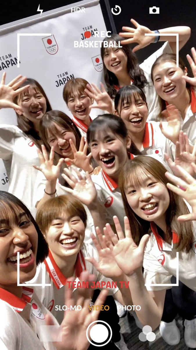 𝗦𝗘𝗟𝗙𝗜𝗘🤳✨ ライン・ルールFISUユニバーシティゲームズに向け出発する バスケットボール 女子 #TEAMJAPAN よりメッセージ🏀 バスケットボール日本代表 #RhineRuhr2025 #がんばれニッポン