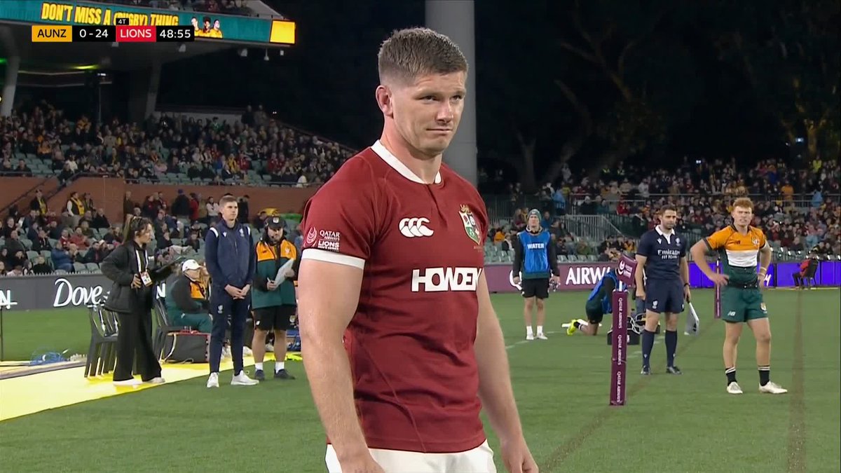 Owen Farrell is ON for the Lions 🦁🔄