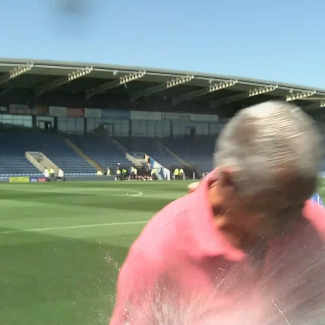 Alan Irwin got absolutely soaked as he prepared to go live at the SMH Group Stadium 😅
