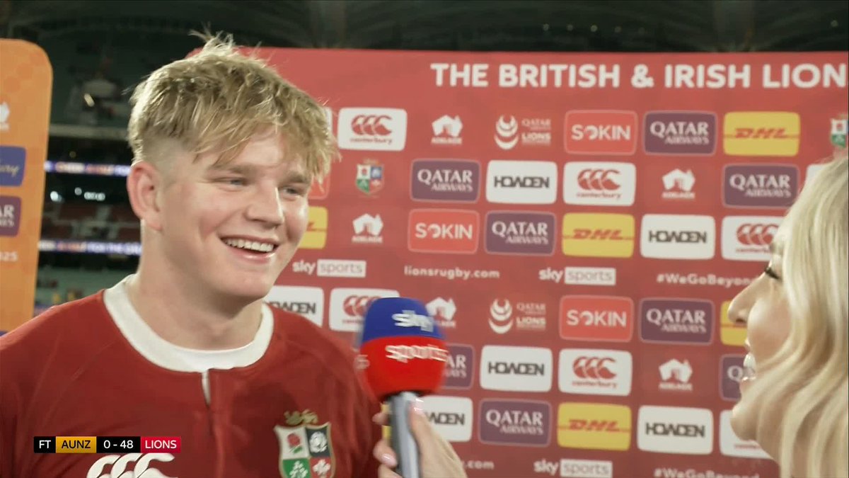 'The pulse is HOT!' 🔥 Henry Pollock reacts to scoring his first try for the Lions 🦁