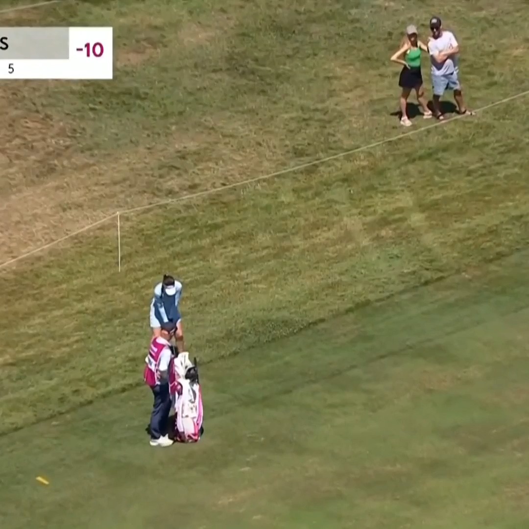 Gabi Ruffels with ELITE backspin to set up birdie and tie the lead. 🔥🇦🇺 📺 Golf Channel | The Amundi Evian Championship