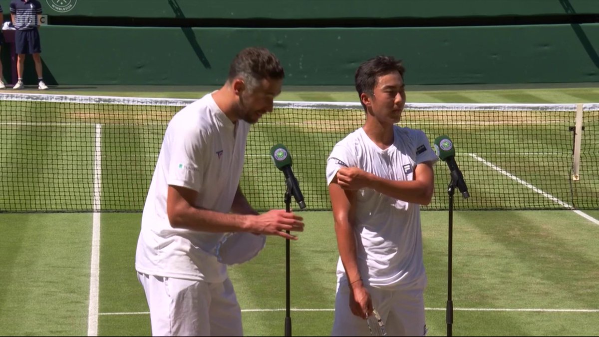 Tall people problems 😂 #Wimbledon