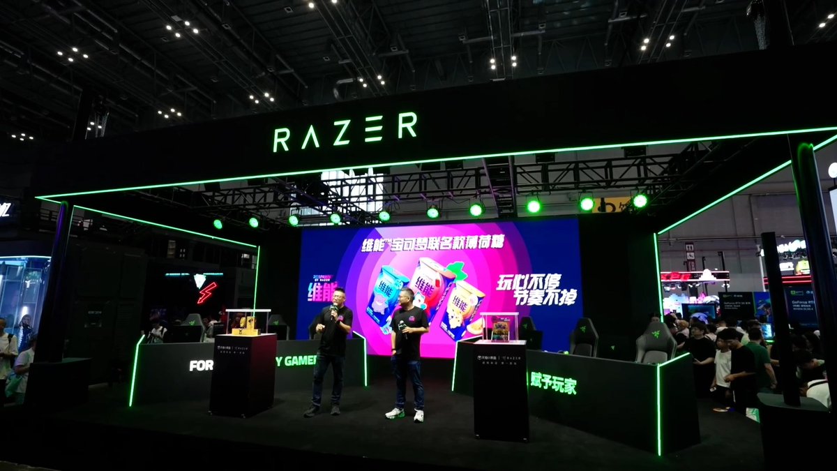 We pulled up to Bilibili World in full force. Massive thanks to everyone who repped Razer, stopped by the booth, or brought the hype.
