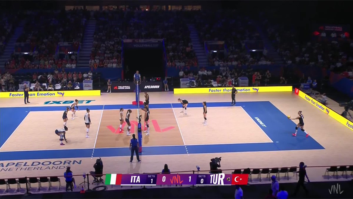 They are putting on a SHOW 🤩 in Apeldoorn! Who is coming out with the WIN? Watch it live on VBTV 📺 #volleyball #bepartofthegame