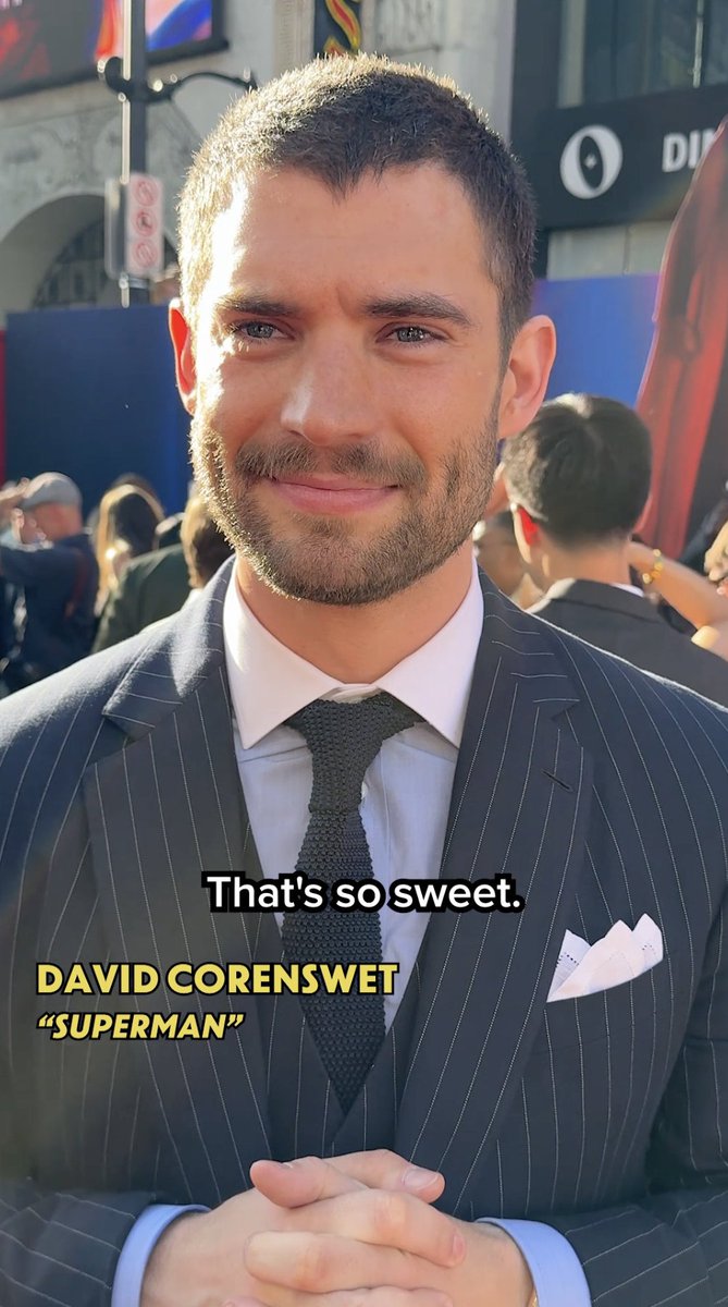 Our #Superman crew asked questions for each other to answer on the red carpet and the answers we got were priceless. 😂 💙❤️