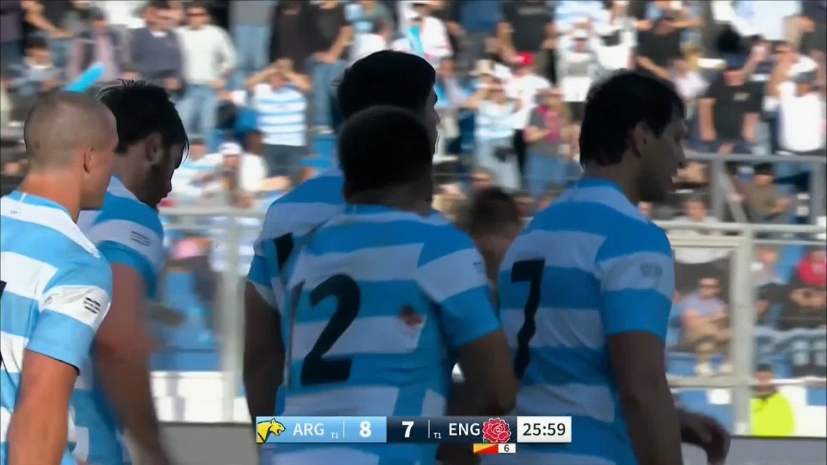 Argentina have found a hole in England's defence and land their first try put the hosts in front! 🇦🇷