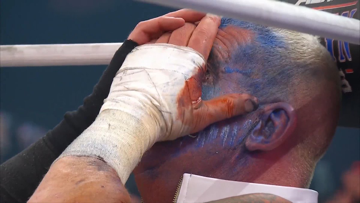 After wrestling 3 matches in 24 hours, @DustinRhodes is your NEW TNT Champion! Watch #AEWAllInTexas LIVE on PPV right now!