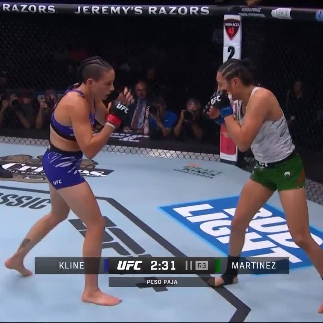 IMPRESIONANTE PATADA A LA CABEZA #UFCNashville