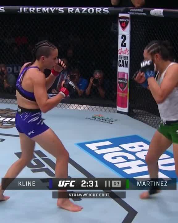 FATIMA KLINE WITH A STATEMENT HEAD-KICK KO TO BEGIN #UFCNashville 🔥