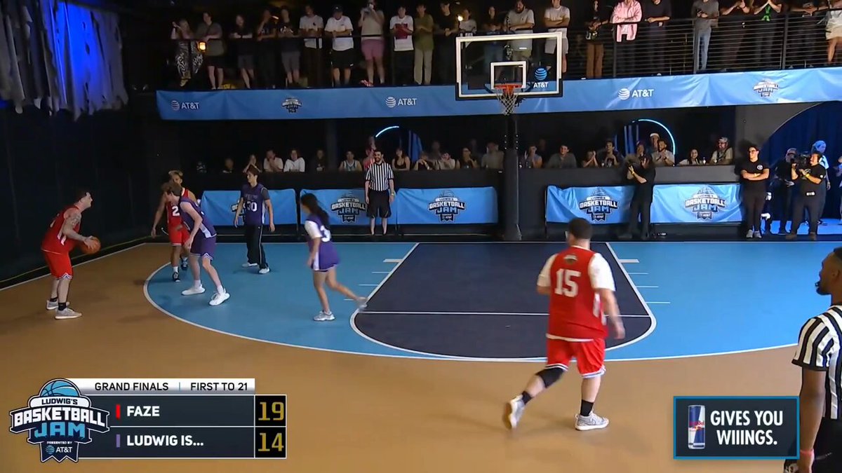 LACY HIT THE GAME WINNER FOR FAZE TO WIN LUDWIG'S 3V3 BASKETBALL TOURNAMENT GOING UNDEFEATED 🔥 Game 1: 15-10 (Win) Game 2: 15-8 (Win) Game 3: 21-13 (Win) Game 4: 21-14 (Win)