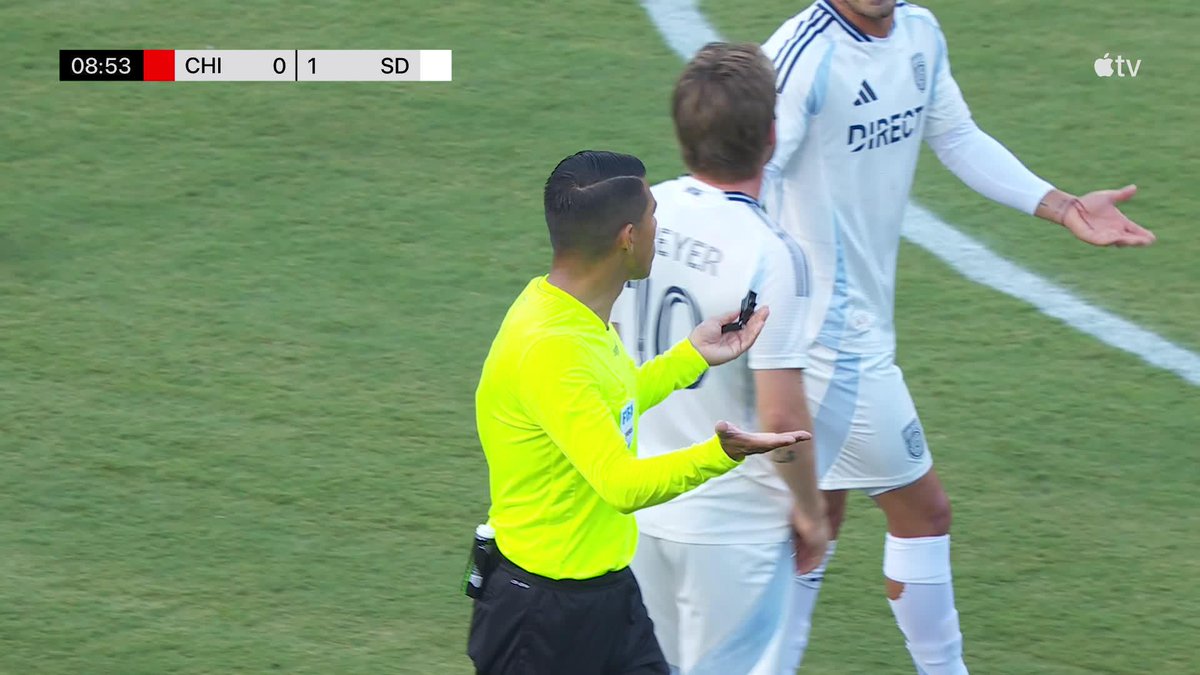 🇩🇰 Anders Dreyer scores his 10th goal of the season to give San Diego FC the early lead. 👌 📺 #MLSSeasonPass: