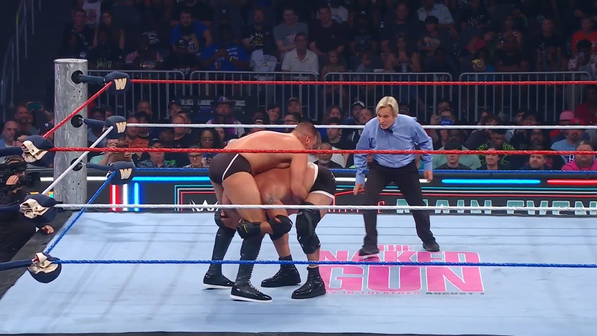.Bill Goldberg just accidentally speared the ref, Charles Robinson! 😲 NBC Entertainment | Peacock