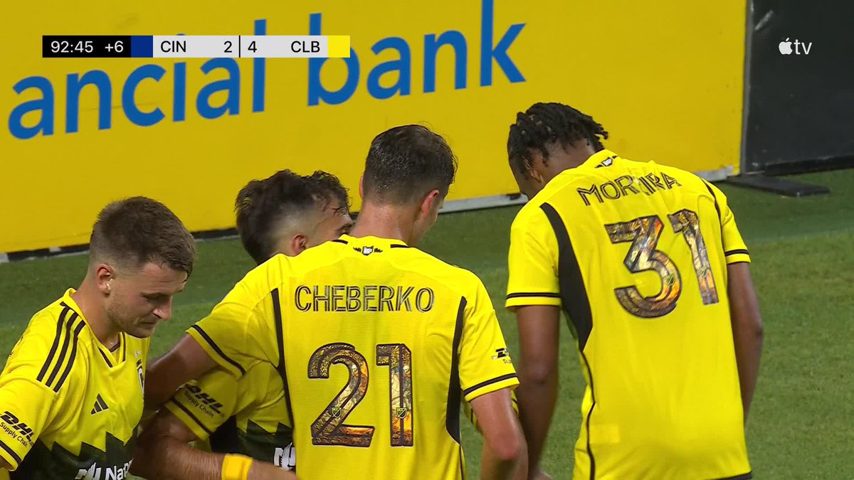 Taha Habroune seals the victory for Columbus in Hell is Real! 🔥 What a comeback. 😎