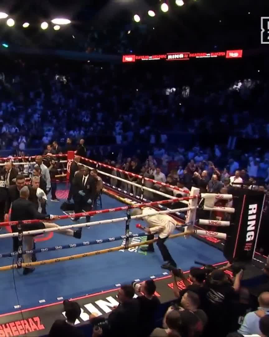 It’s a BIG win for Hamzah Sheeraz over Edgar Berlanga in round 5! #BerlangaSheeraz | DAZN Boxing | Ring Magazine