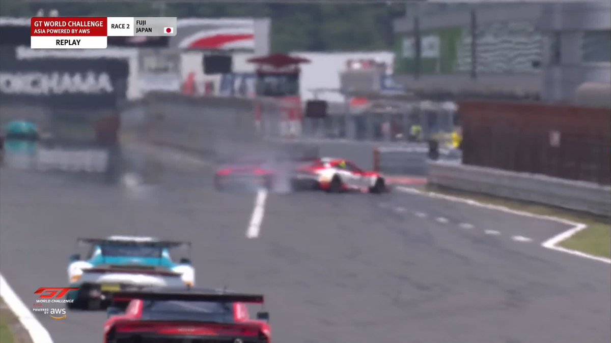 Another look at the accident. Zhongwei appears to brake, possibly to enter the pitlane, and Rio has nowhere to go. 📺 #GTWorldAsia