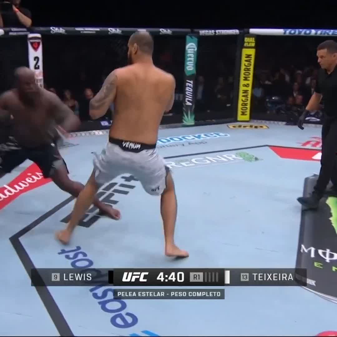 DERRICK LEWIS LO HACE EN UN ASALTO‼️ #UFCNashville