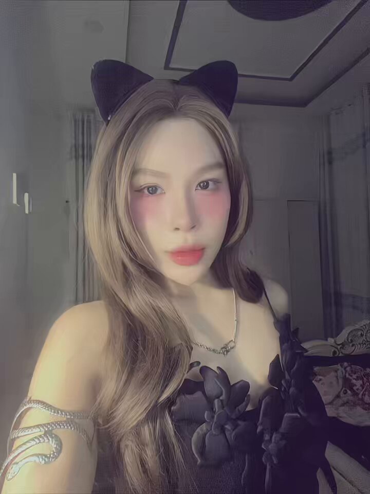 Đút cu vào lỗ bé đi.