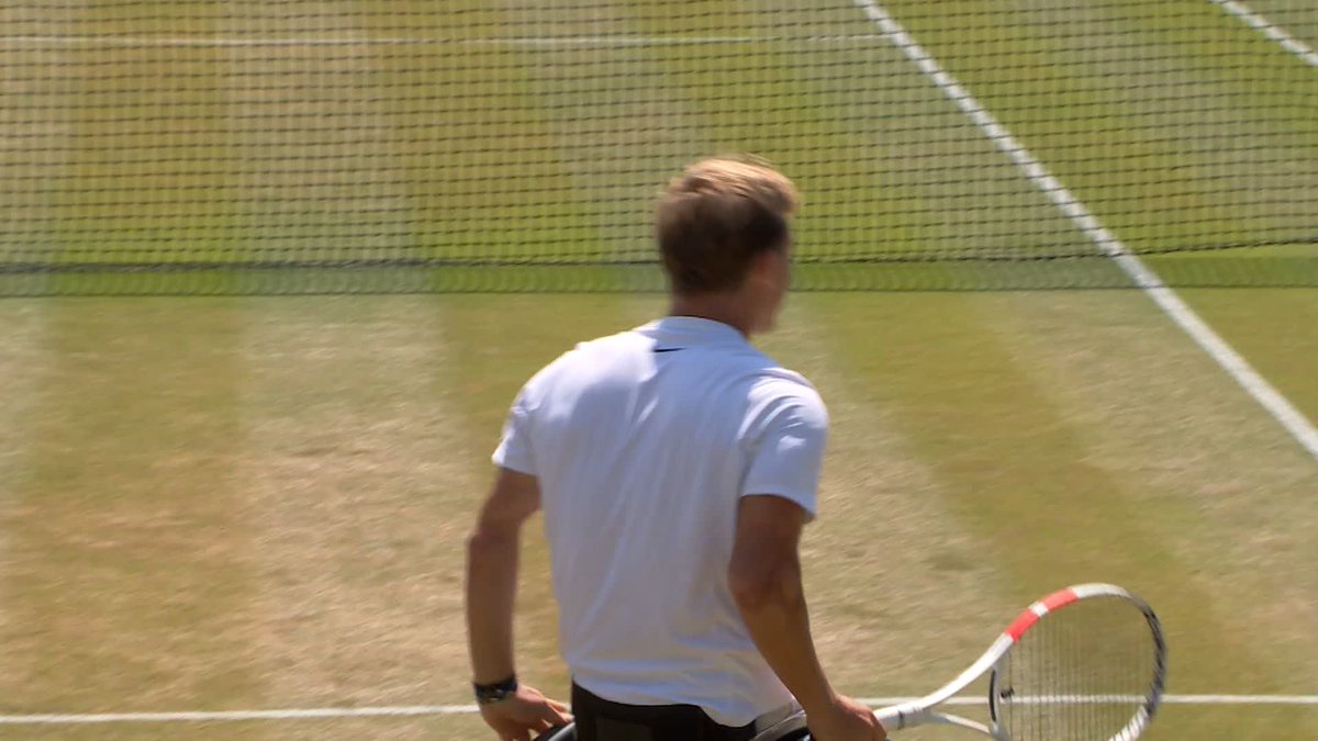 Niels Vink is the 2025 Quad Wheelchair Singles Champion 🏆 The Dutchman successfully defends his title with a 6-3, 6-3 victory over Sam Schroder on No.3 Court 👏 #Wimbledon