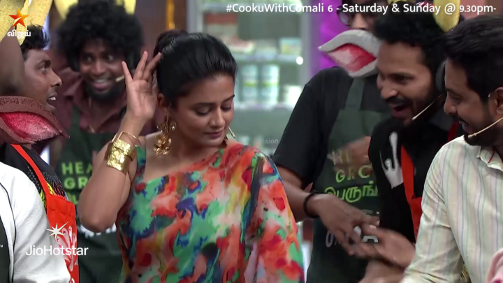 ஒரே Vibe ah இருக்கே.. 😍❤️‍🔥 Cooku with Comali Season 6 😃 சனி மற்றும் ஞாயிறு இரவு 9.30 மணிக்கு நம்ம விஜய் டிவில.. #GenGoldVsGenBold #CookuWithComaliSeason6 #CookuWithComali6 #CWC #VijayTelevision #VijayTV