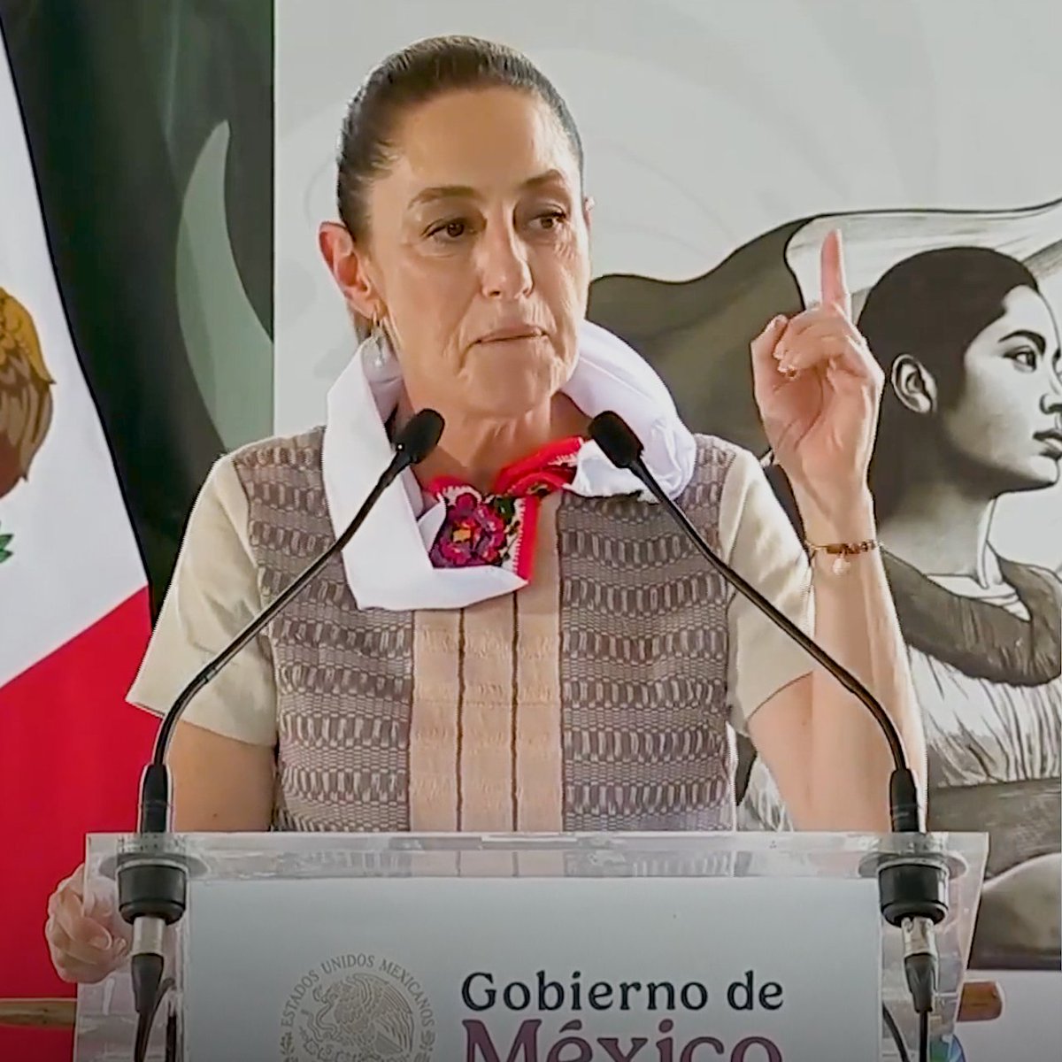 La dura respuesta de Sheinbaum al ataque arancelario de Trump "Hay algo que no se negocia nunca: es la soberanía de nuestro país", aseveró la presidenta de México, Claudia Sheinbaum.