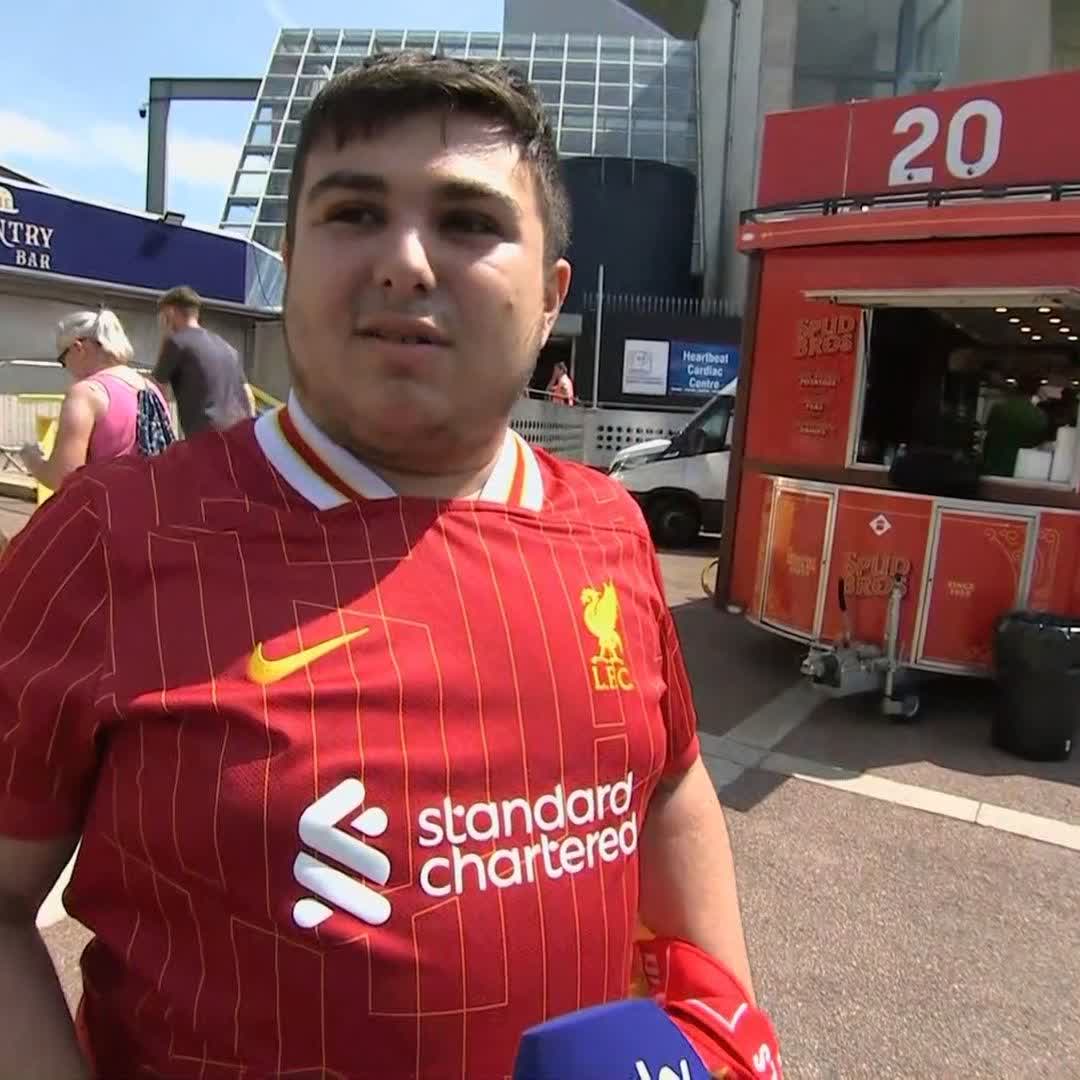 "He will forever be our number 20" ❤️ Liverpool fans speak ahead of their first pre-season match against Preston North End.