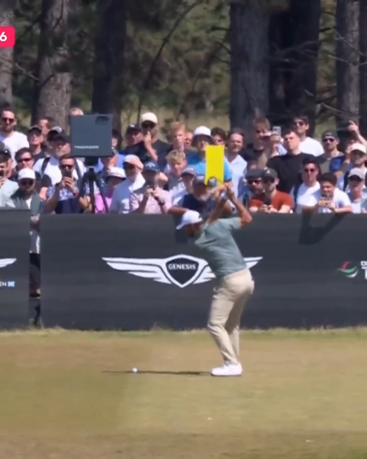 Don't count out Scottie 👀 Scheffler drives the green and sinks the eagle putt to climb to 8-under Genesis Scottish Open.