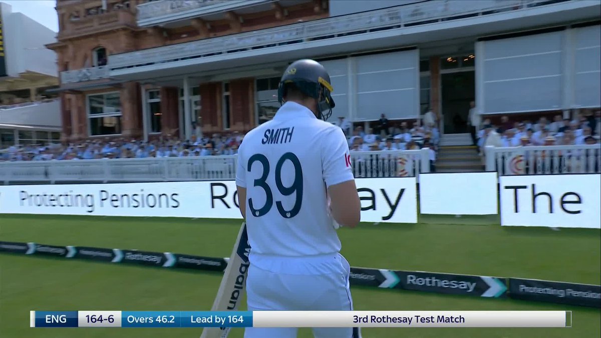Jamie Smith is the next to fall! 😲 Washington Sundar turning the Test on its head 🌪️