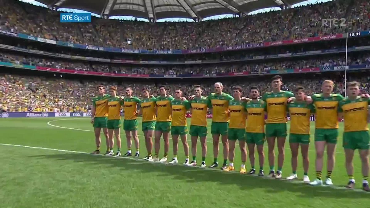 Listen to the roar at the end of the national anthem. Meath and Donegal fans are raring to go!