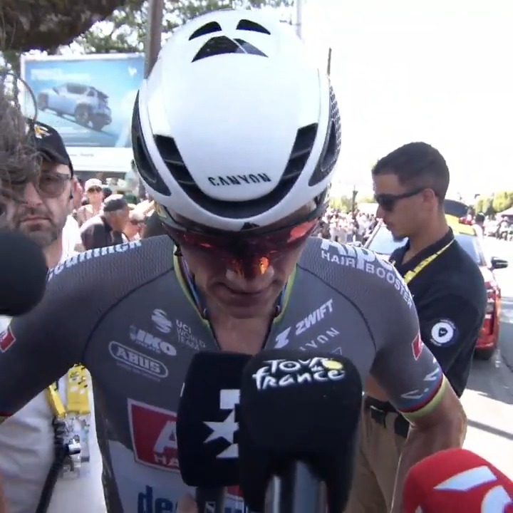 Mathieu van der Poel gave it everything to help 31-year-old teammate Jonas Rickaert win the combativity award and fulfill his lifelong dream of being on a Tour de France podium. ❤️👏 #TDF2025