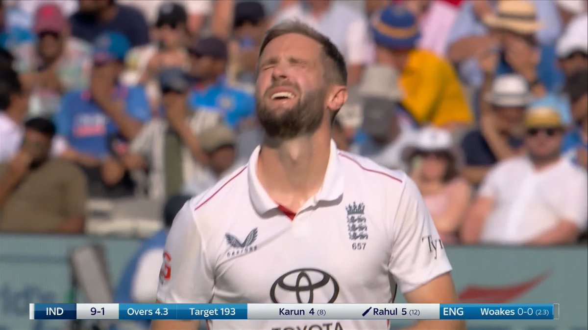 How costly might that be? 😬 Chris Woakes puts down KL Rahul off his own bowling ❌