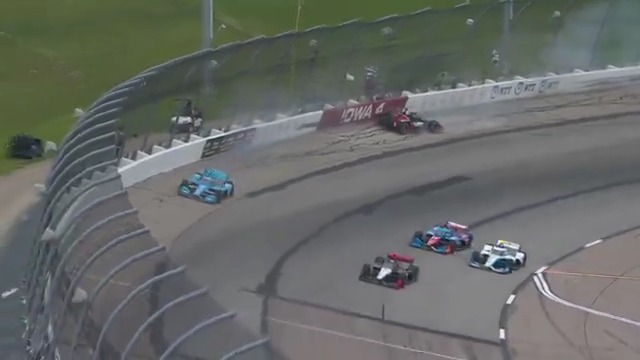 Devlin DeFrancesco gets loose and clips Scott McLaughlin.