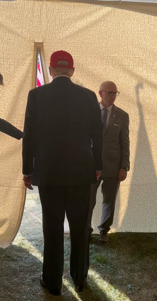 Here is the President being introduced to the crowd right before he takes the stage. 4/